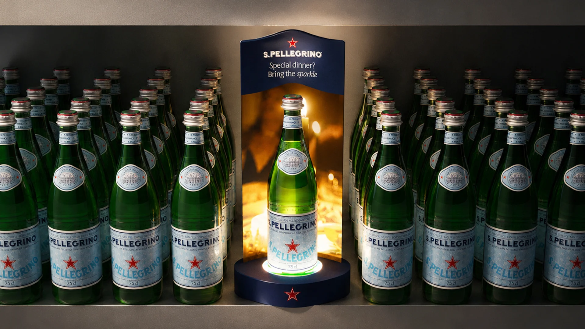 Il glorifier tra i materiali in-store sviluppati da ATC per acqua S.Pellegrino